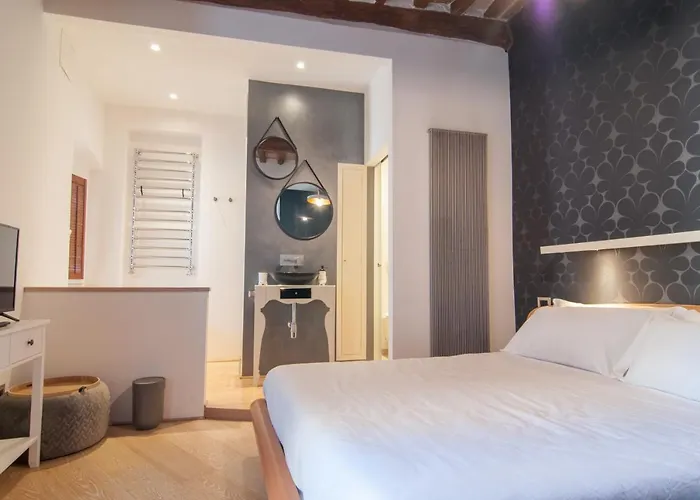Maison d'hôtes Umbrian Concierge - Imbriani 3*